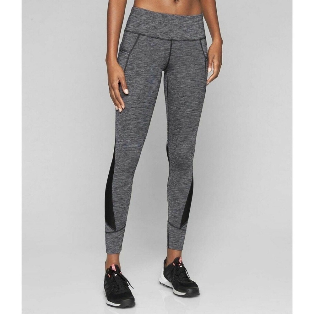 Athleta Relay Tight 2.0 Grey Heather Mid Rise Ankle Crop Pockets Leggings Size M